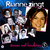 Rianne zingt samen met kinderen (1)